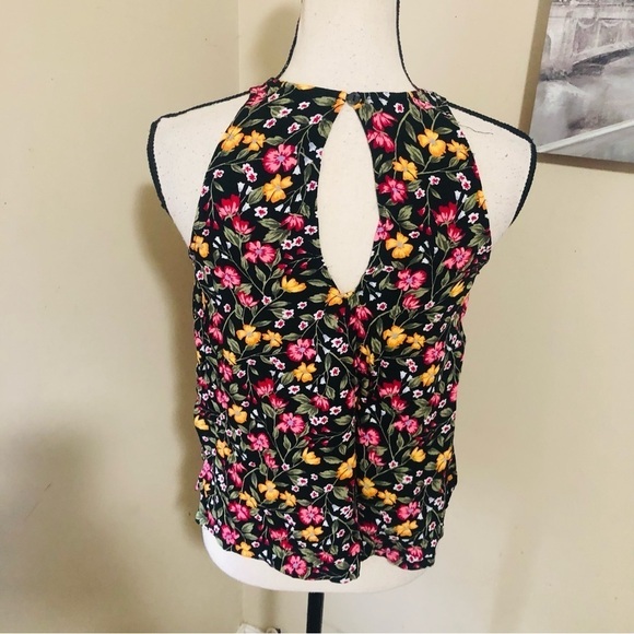 Old Navy Floral Halter Top - Picture 4 of 8